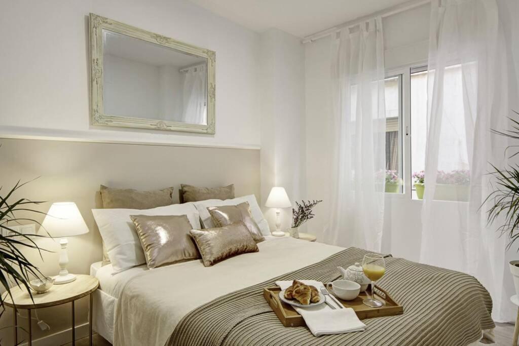 Acogedor Apartamento En El Centro De La Ciudad Granada Eksteriør billede